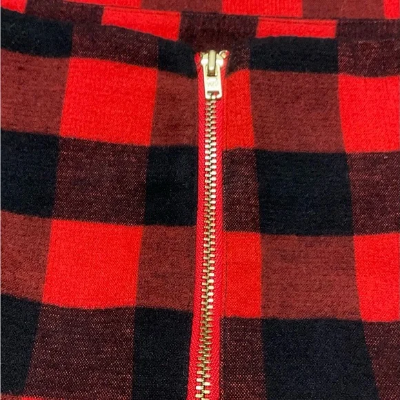 Old Navy Buffalo Plaid Mini Skirt Womens 2 Red Black Buffalo Check Casual A Line - Picture 4 of 10